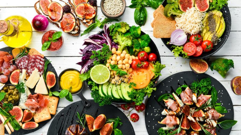 5 Salate nutritive și ușor de preparat