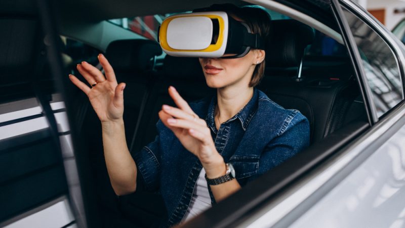 Inovații în tehnologia auto care îmbunătățesc experiența șofatului în orașe