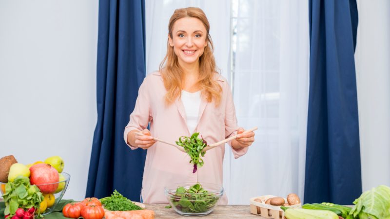 Cum să îți protejezi sănătatea printr-o alimentație bazată pe alimente naturale