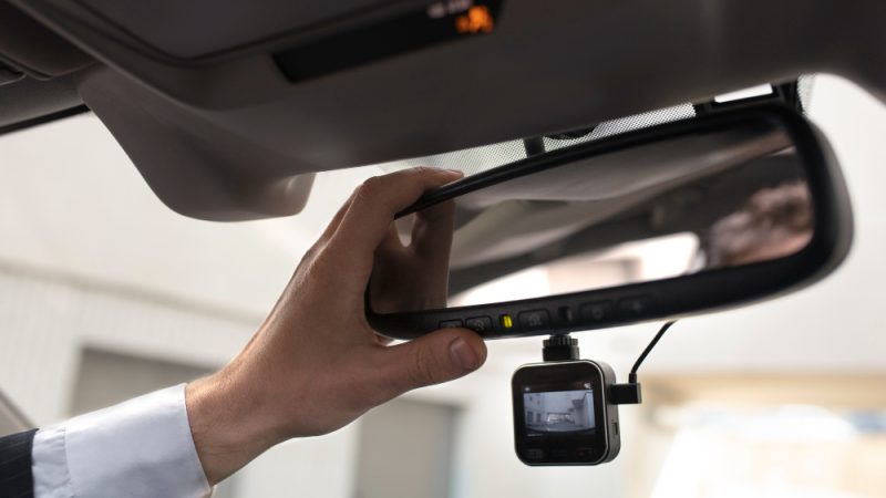 Ghid pentru instalarea camerelor de bord